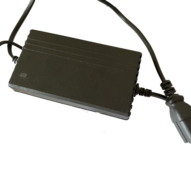 Lead-Acid Lithium Battery Charger 12V 1.7A Sprayer Battery Charger